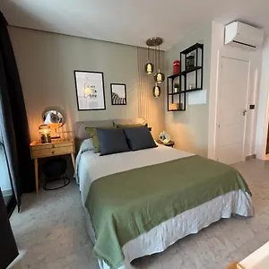 Bed & Breakfast Victoria Loft, Castell de Ferro